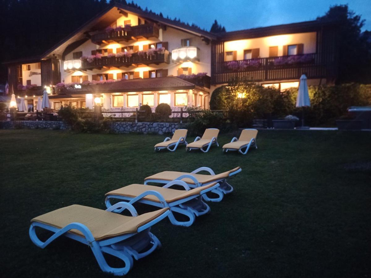 Park Hotel Arnica Falcade Exteriér fotografie
